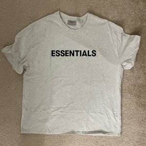 ESSENTIALS T Shirt